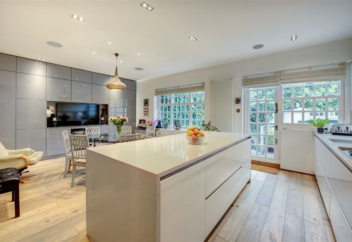 Ian Green Residential tweet media