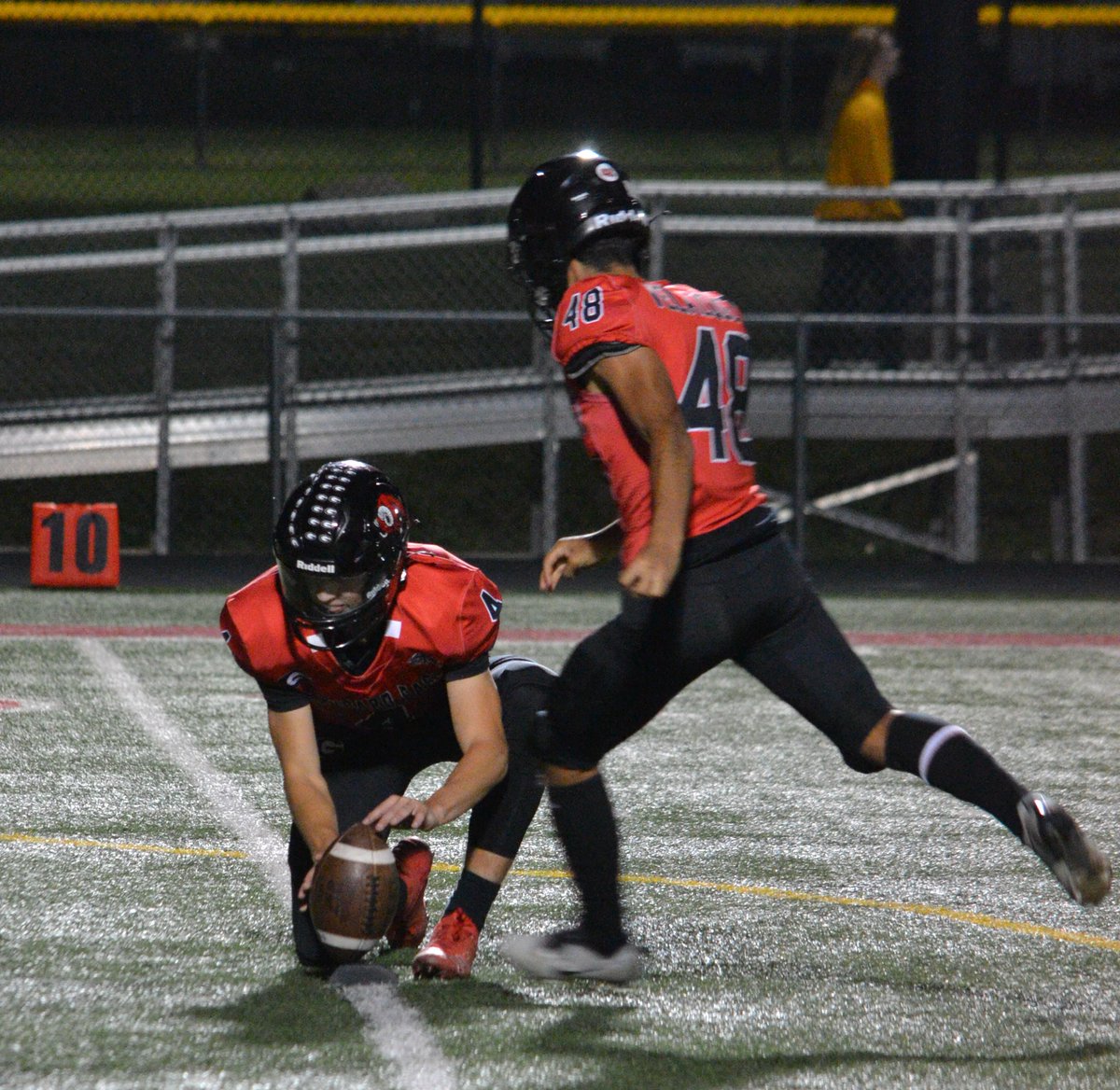 MichaelStranski's tweet photo. Glenbard East Boys Varsity Fooyball vs West Chicago and Band Cheer and Dance Color Guard 10-11-2024
@GEHS_Athletics
@GE_Rams
@gehs_cheer
@gehsdance
@RamFBHC https://t.co/hrZuR2f17X