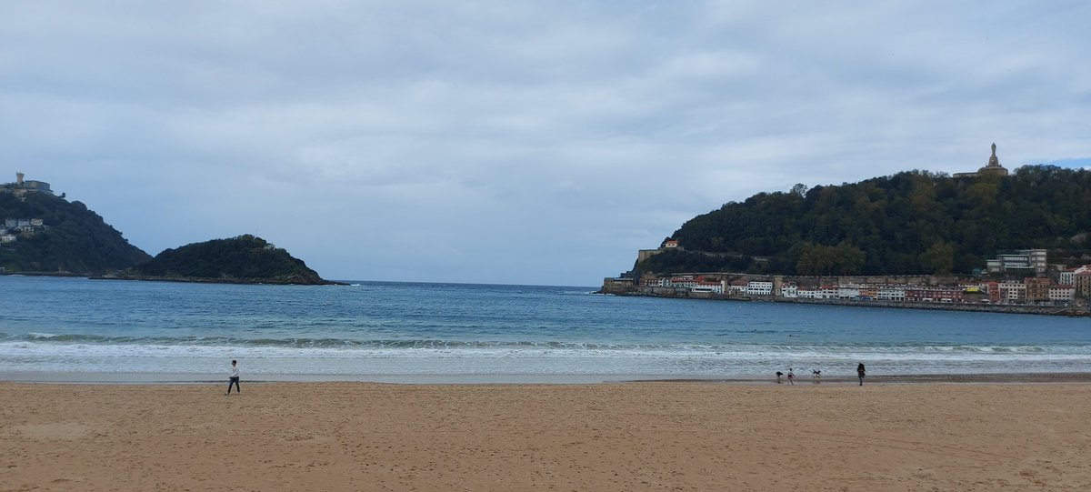 AnnDHenderson's tweet image. Home again  after  a week away in San Sebastian- lovely train journeys with @EurostarUK @SCNF @euskotren and some #TimeOff