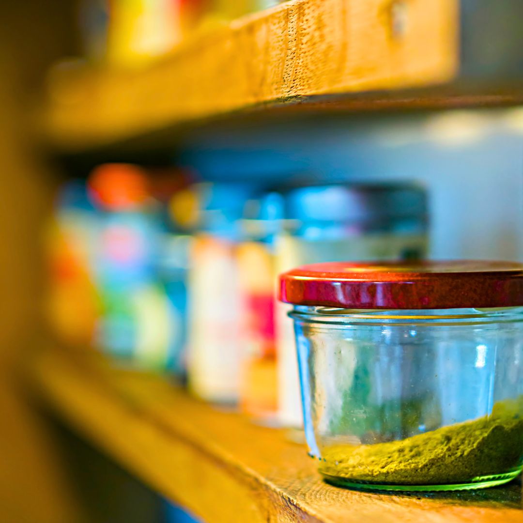 spicestation's tweet image. Store spices in a cool, dark place, not above your stove. Humidity, light and heat will cause herbs and spices to lose their flavor. 🌿🌶️ A friendly reminder from Spice Station 🧡

Visit our Online Spice Store ➡️ bit.ly/2CbCRnN  

#spicestation #spices #cooking