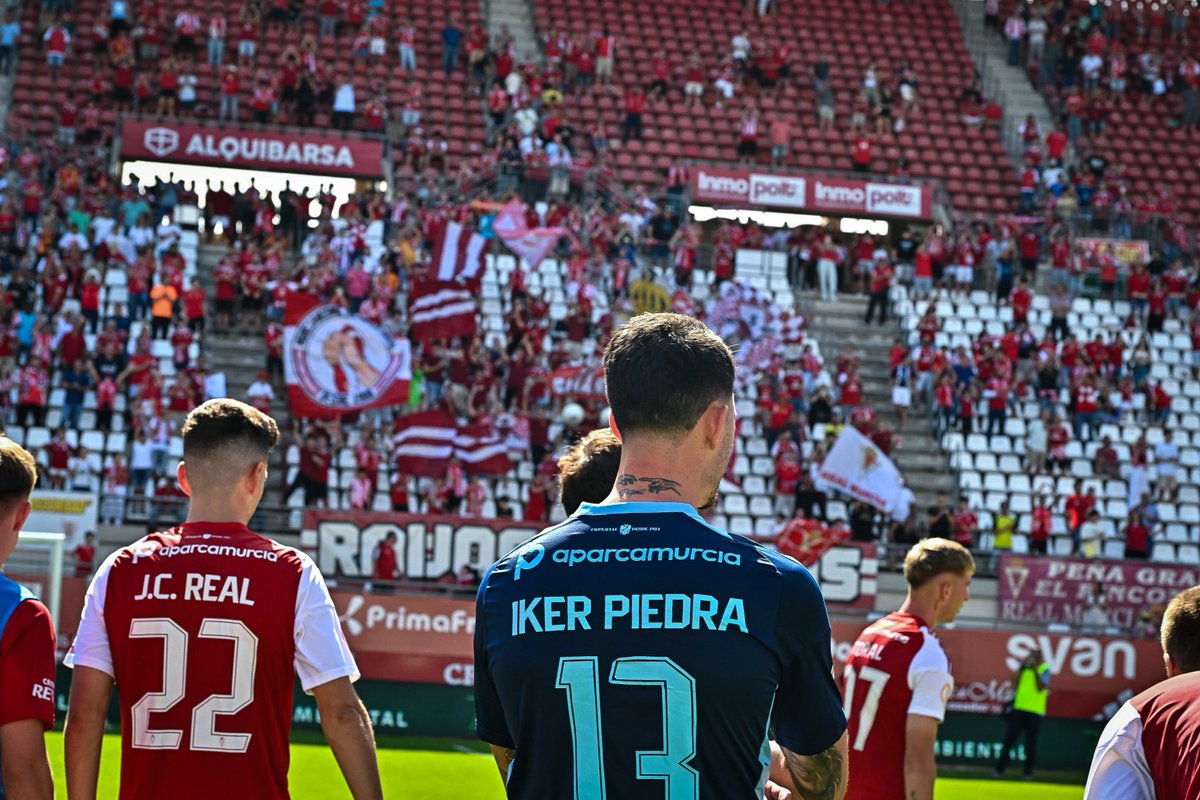PrimeraRFEFStat's tweet photo. El partido del domingo entre #RealMurciaCF y #MarbellaFC, puede dar un golpe sobre la mesa en el grupo 2 de #PrimeraRFEF.

Los granas son líderes, pero el club marbellí (con un partido menos) se coloca a tan solo 2 puntos.

Mientras tanto, el #HérculesCF busca su oportunidad. https://t.co/nebJGnoSdt