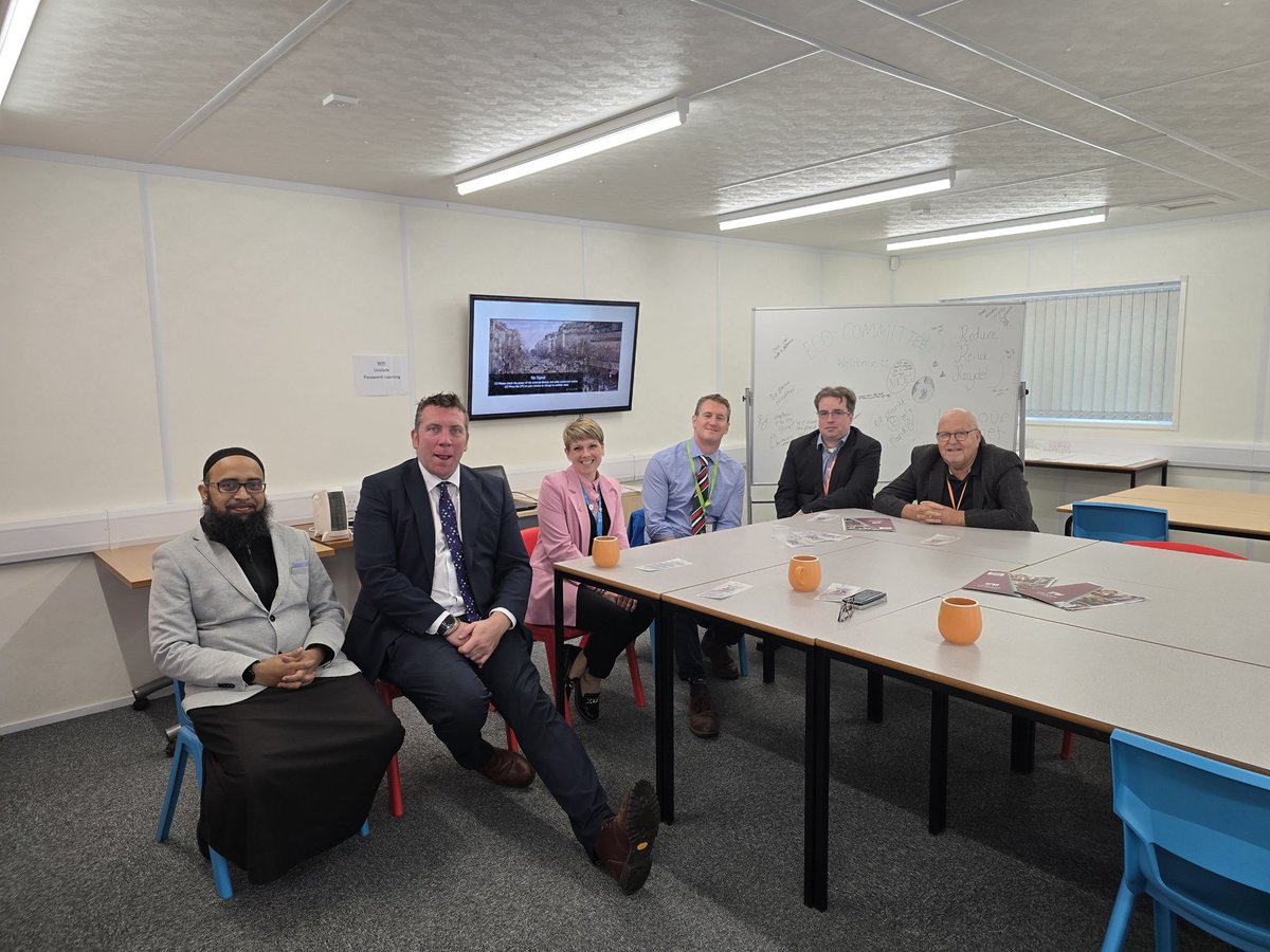 Ashfaque Chowdhury (@ashfaque_chowd) on Twitter photo Chiltern trustees had the pleasure of visiting Linslade School today. ππ€ #great SATs results. #studentCouncil were fantastic. #school roll growing while it's dropping in other parts of the country. @mjpgibbs <a href="/PMStock11/">Phil Stock</a> Chiltern trustees had the pleasure of visiting Linslade School today. ππ€ #great SATs results. #studentCouncil were fantastic. #school roll growing while it's dropping in other parts of the country. @mjpgibbs <a href="/PMStock11/">Phil Stock</a>