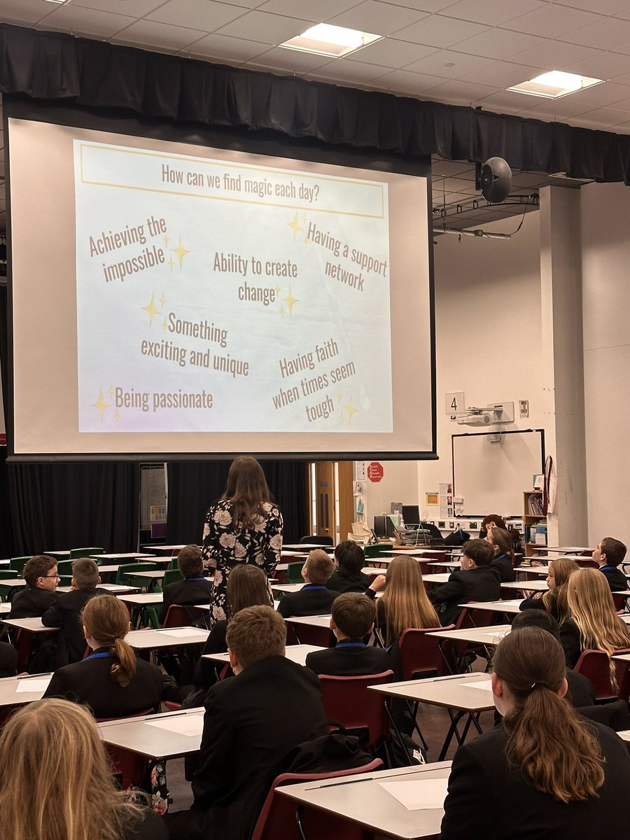 We kicked off Harry Potter week with a magical assembly by <a href="/misspooleihs/">Miss Poole</a> in which pupils were sorted into houses! ✨🧙🏻‍♂️ <a href="/IslwynHigh/">Islwyn High School</a>