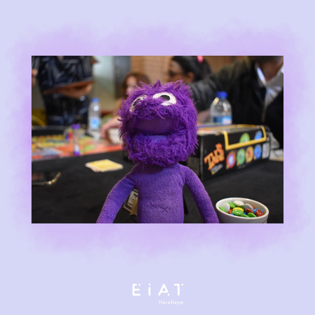 Herkese merhaba değerli EİAT ailesi!✨ 
Siz değerli üyelerimizle tanıştığımız, oyunlar oynayıp keyifli vakit geçirdiğimiz dönemimizin ilk etkinliğinden geriye bu değerli kareler kaldı. Katılan tüm üyelerimize teşekkür ederiz. Gelecek etkinliklerimizde tekrardan görüşmek üzere💜