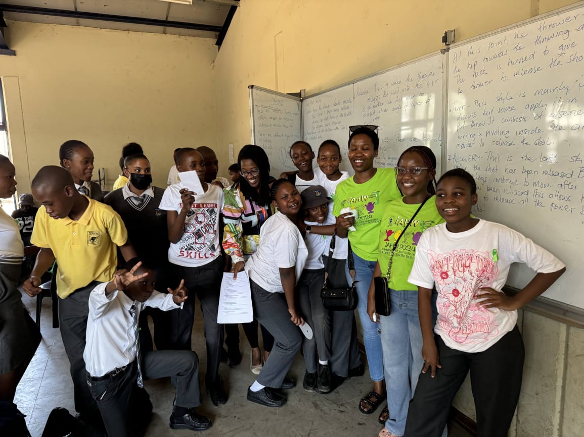 IAHW_IAAH's tweet image. Our youth ambassador Entle representing Botswana 🇧🇼
We are thrilled to announce that the IAHW 2024 event, held on October 12th at Moselewapula Junior Secondary School, was a resounding success!
Engaging workshops on mental health, relationships, and substance abuse prevention.
