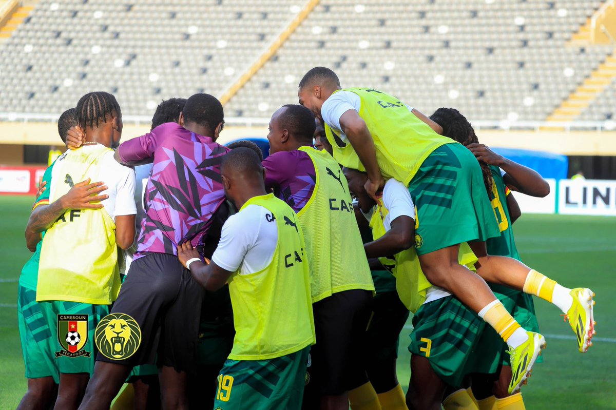 LIndomptables's tweet photo. Grâce à un superbe coup franc de Boris Enow les Lions Indomptables battent le Kenya et se qualifient pour la CAN TotalEnergies Maroc 2025.
#KENYA 🇰🇪 0️⃣➖1️⃣ 🇨🇲#CAMEROUN
📅 14/10/2024
🏟️ Mandela National Stadium
📍 Kampala
#CANTOTALENERGIES2025Q | #KENCMR | #GOLIONS | https://t.co/Kn38N6DkIO
