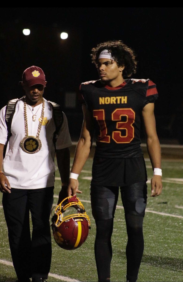 Gut Rock boys in the building again. Kyran is having a great senior season! #dbhs 🐾🏈 <a href="/PCNorthFootball/">PC North Panthers</a> <a href="/recruitpcnorth/">RecruitPCNorth_FB</a> <a href="/RecruitOK/">Recruit Oklahoma (ROK Podcast)</a>