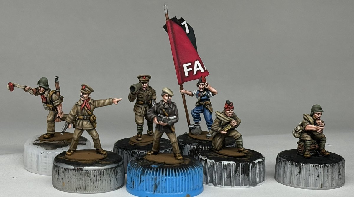johnsav06196556's tweet photo. SCW Command group and an RPG character. https://t.co/cFKpIJCLEM