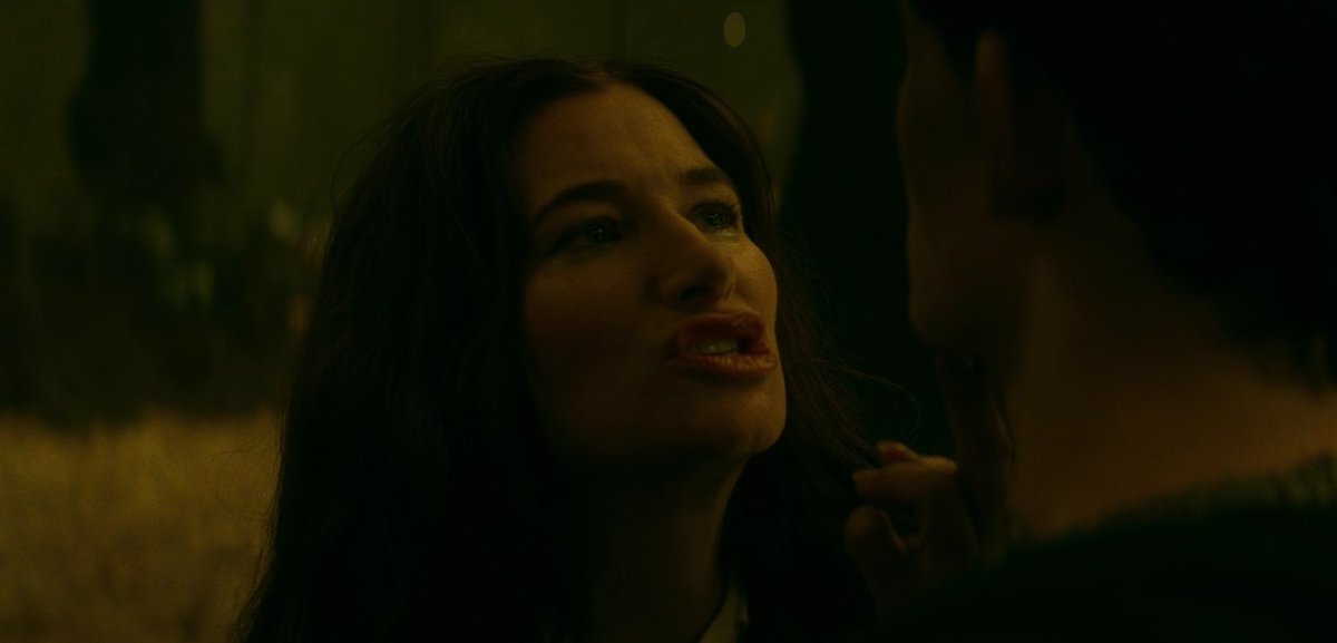 ScarletWitchUpd's tweet image. Jac Schaeffer clarifies that Billy didn&apos;t kill anyone in #AgathaAllAlong:

“That is not what that means. That is Agatha sort of — she can always see the darkness in people, and she’s always interested in it. So I think anybody who is saying to her, &apos;I am an angel, I am on the…