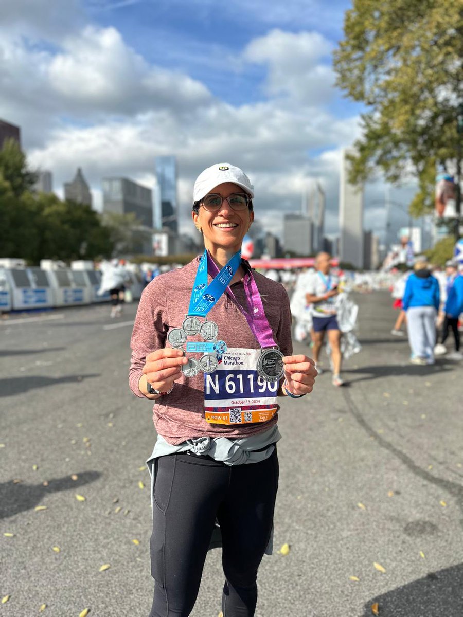 UAEEmbassyUS's tweet photo. Congratulations to Marjan Faraidooni, an inspiring Emirati national, for completing the @ChiMarathon! This marks her 6th and final marathon in the World Marathon Majors series. A true testament to the incredible strides Emirati women can take! 🇦🇪 https://t.co/j4RFCHWDfP