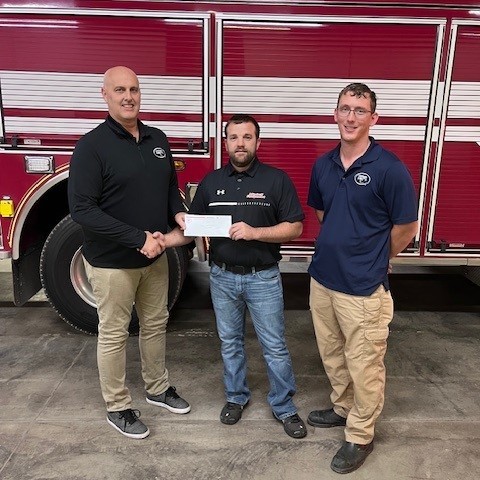 Recently, our Safety Director, Jim Nyman, and Safety Manager, Joe Miller, traveled to Nebraska to attend the Atkinson Volunteer Fire Department’s monthly meeting! Thank you for your service!