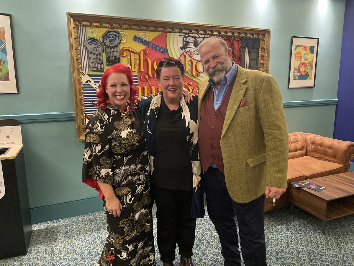 Bif75's tweet photo. A wonderful evening with these gorgeous humans at the Regent Theatre. Thank you so much @angeladoree and @dickstrawbridge for sharing your generosity, your integrity and your values. @thechateautv https://t.co/FNJ5tIogc9