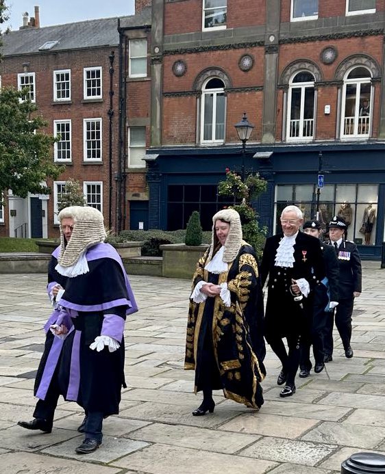 Congratulations Ian Morgan OBE, @derbyshirehs on a wonderful Legal Service at Derby Cathedral. It is important to celebrate our judiciary and those who support them. Thank you to <a href="/ymca/">ymca</a> for the refreshments #judiciary #derbycathedral