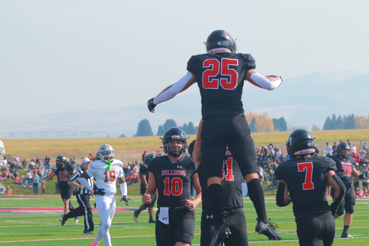 University of Montana Western Football tweet media