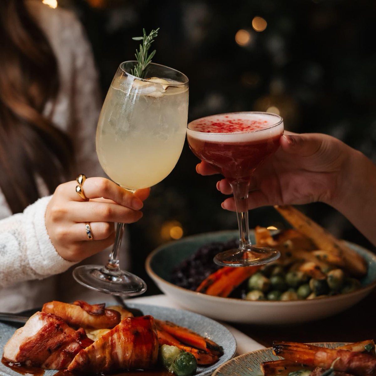 KurtisManahatta's tweet image. Your Festive Bottomless date never looked better 🎄💫  #ItsAlmostTime

Celebrate the season in style with our 2-hour bottomless experience. 🥂 

Book your Christmas celebrations here: bit.ly/3Z7LM5m