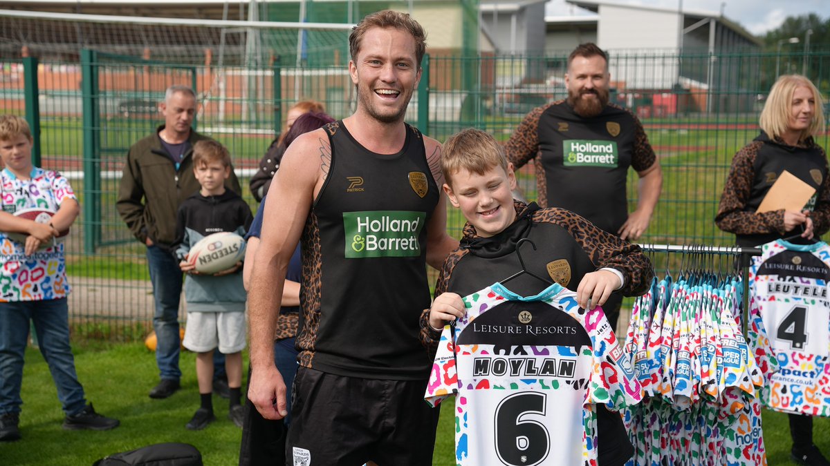 Martyn Leech tweet media