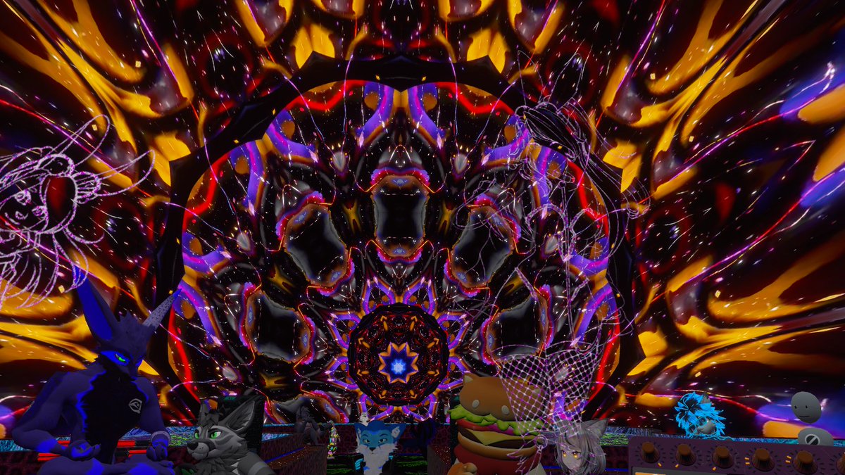 Thanks for letting me be a part of this amazing experience 💖Thanks <a href="/hexexexeh/">hexe.exe</a> for the awesome visuals! Photo from <a href="/RuTransverse/">Ru 🐰🔜 Anthrocon</a> 

My set: soundcloud.com/ladybug_bug/ho…
