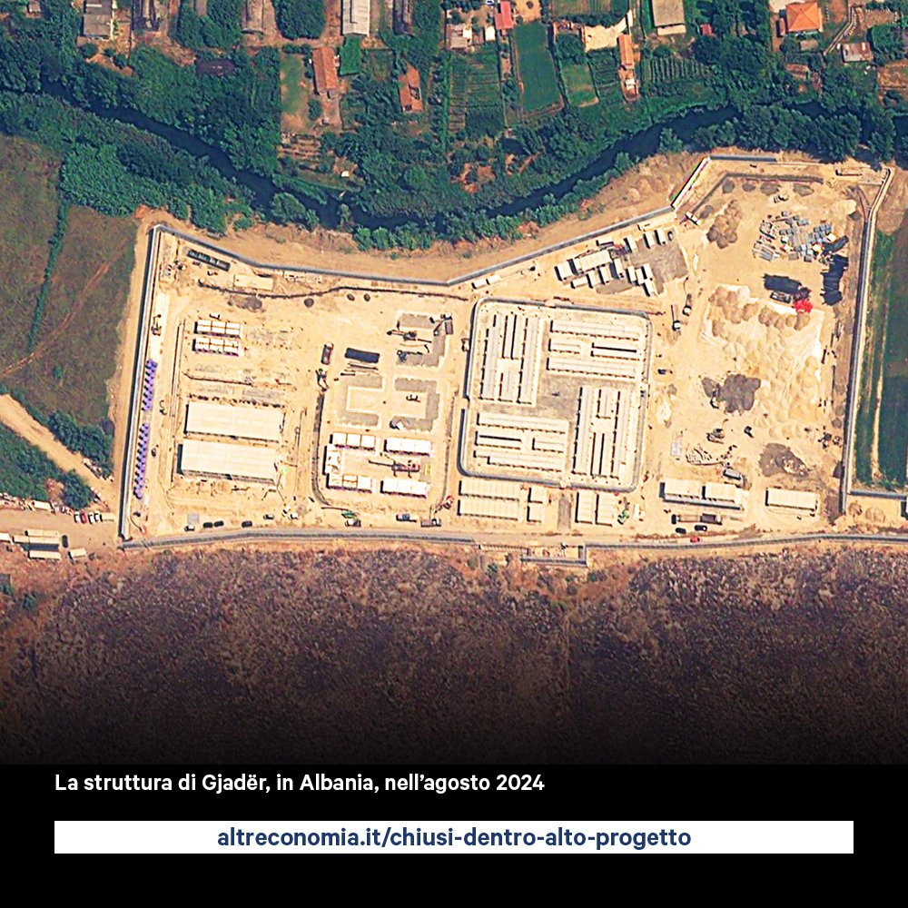 La nave #Libra della Marina Militare sta navigando verso il porto di #Shëngjin con a bordo le prime persone che verranno trattenute nei centri per migranti in #Albania. Le strutture, viste da satellite, mostrano la loro natura carceraria 

👉t.ly/umu5e
