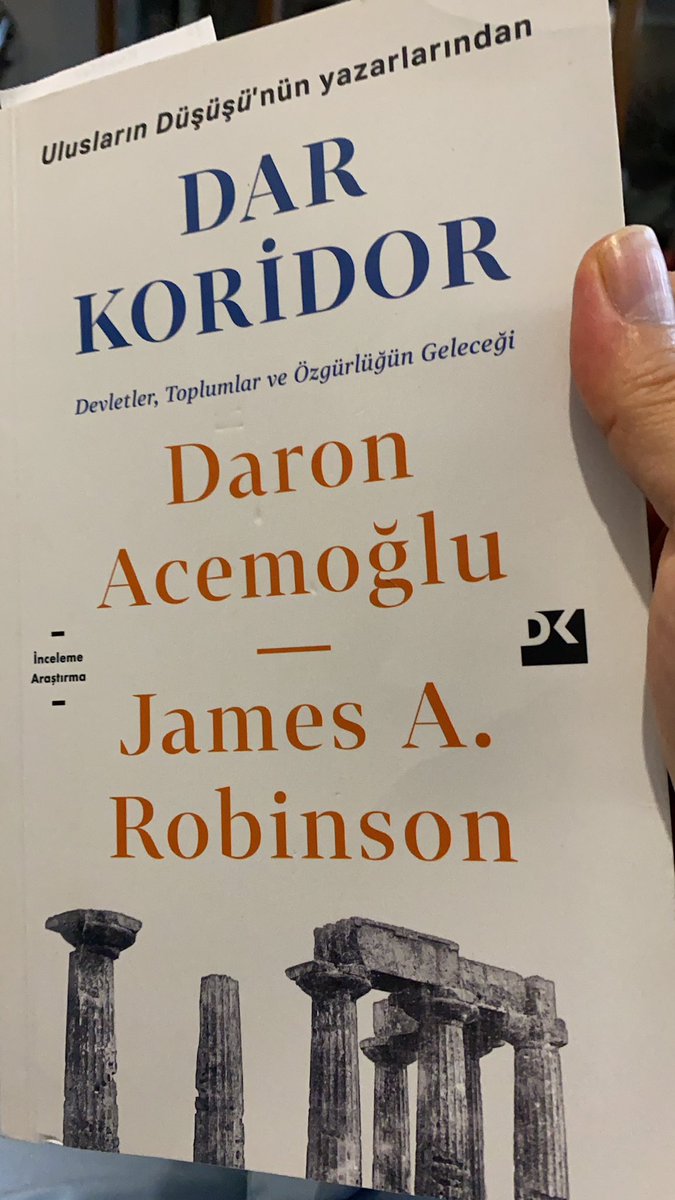 müslüm yanmaz (@muslum_yanmaz) on Twitter photo #DaronAcemoğlu Ulusların Düşüşü, Dar koridor başucu kitaplarımız. 3-4 yıl önce Nobel ödülü alacak kitaplar diye hep bahsediliyordu. Bravo hocamıza. Çok tebrikler , çok gurur duyduk. <a href="/DAcemogluMIT/">Daron Acemoglu</a> #DaronAcemoğlu Ulusların Düşüşü, Dar koridor başucu kitaplarımız. 3-4 yıl önce Nobel ödülü alacak kitaplar diye hep bahsediliyordu. Bravo hocamıza. Çok tebrikler , çok gurur duyduk. <a href="/DAcemogluMIT/">Daron Acemoglu</a>