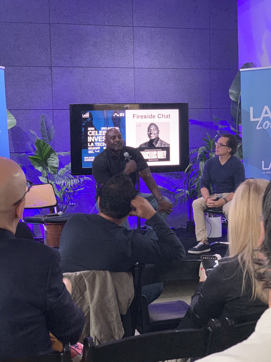 Kicking off #techweek #latechweek at #celebritylava new #lavalounge event featuring <a href="/marcelluswiley/">Marcellus Wiley</a> !! So great hearing his story! Event sponsored by <a href="/wilsonsonsini/">Wilson Sonsini</a> 
<a href="/Techweek_/">Tech Week</a>