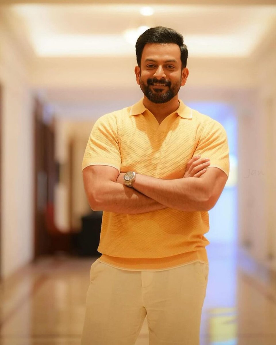 amaln27657567's tweet photo. Advance Happy Birthday Rajuetta 🤩✨
#Oct16
#adaytogo #PrithvirajSukumaran https://t.co/bxjTwdMiDd