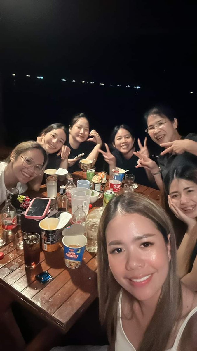 jumnurse's tweet photo. ทริปกาญจนบุรี5-6ต.ค67❤️ #เราคือครอบครัวอญ1 สนุกสุดๆปวดเมื่อยสุดๆ เมาสุดๆ เจอกานทริปหน้าค้าาา😎 https://t.co/vOr9G8ZiPF