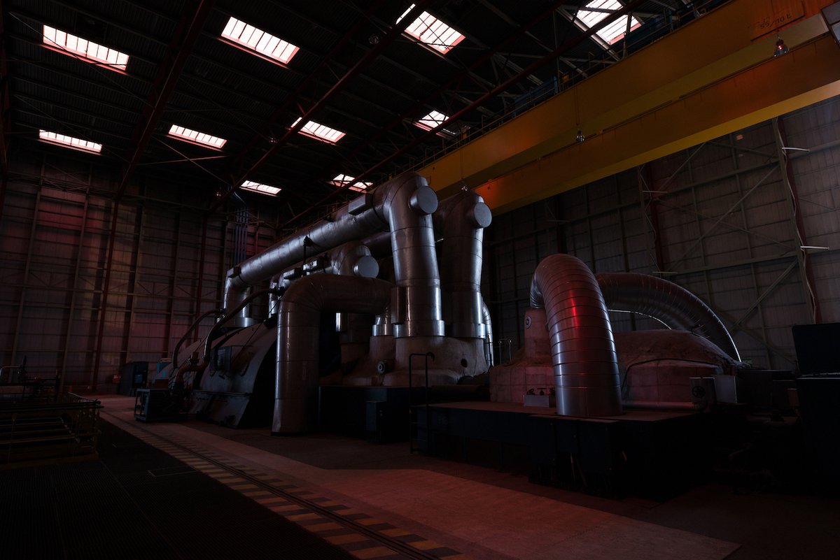 Cyberpunk Turbine

Dans la pénombre, le déclencheur lance le compte à rebours. Au fil des minutes, les lignes de cette machinerie endormie reprennent peu à peu vie…

#urbex #industry #abandonedplaces #scifi #explore #nightphotography
