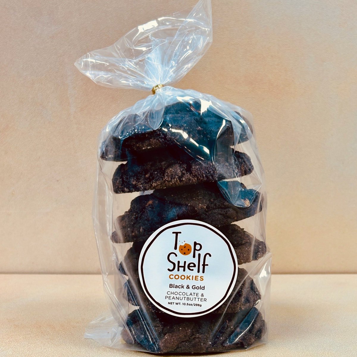 topshelfcookies's tweet image. 🔥🖤 "Our Black &amp;amp; Gold cookie is the ultimate fan-fuel! Rich dark chocolate paired with creamy peanut butter chips—this treat honors Boston’s 2011 champions in every chewy bite. Sweet success is just a cookie away! 💛🍪🏒 #FanFavorite #ChampionshipCooki... l.muz.kr/ARo