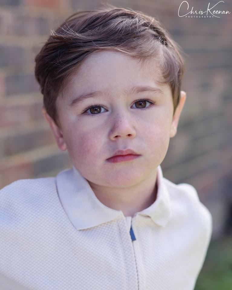 Great shoot with brother and sister Tahlia and Cassius in Hampshire 😃📸 For your actor headshots in any part of England, DM me chriskeenanheadshots.com
