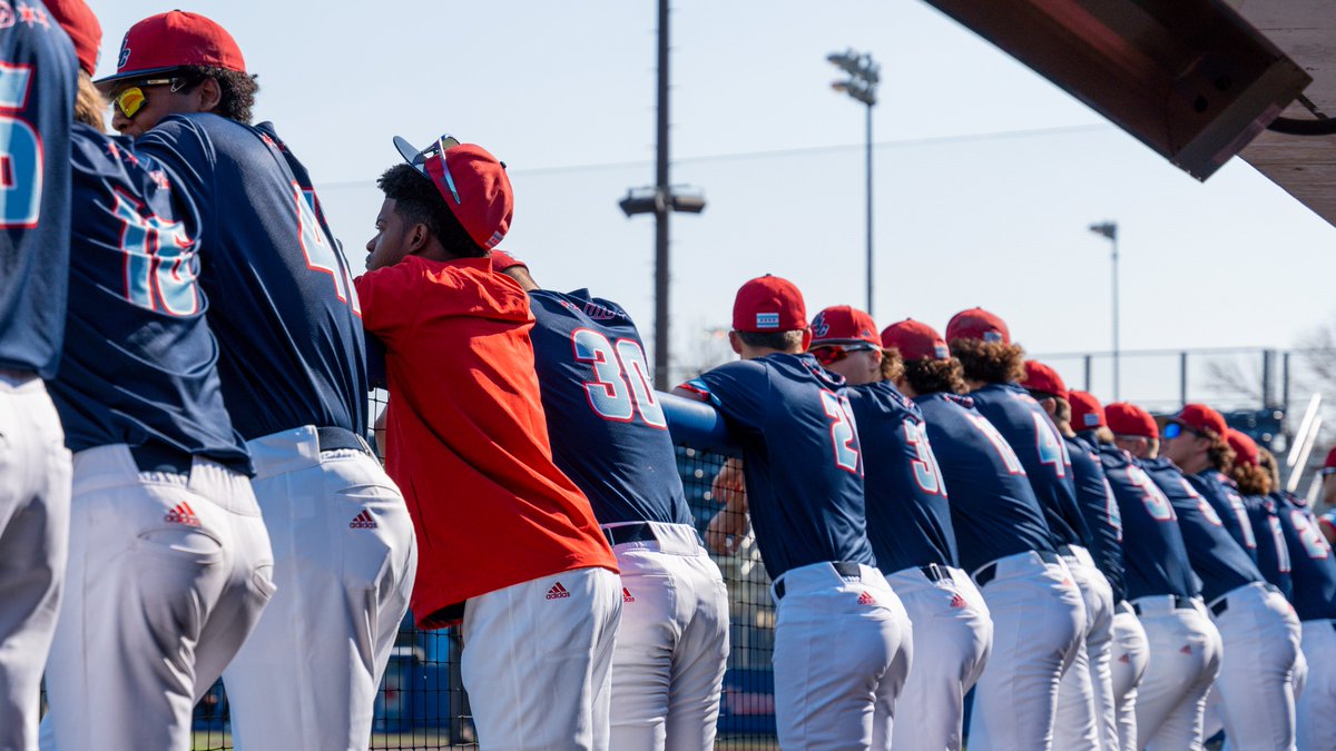 UIC Baseball 🔥⚾️ tweet media