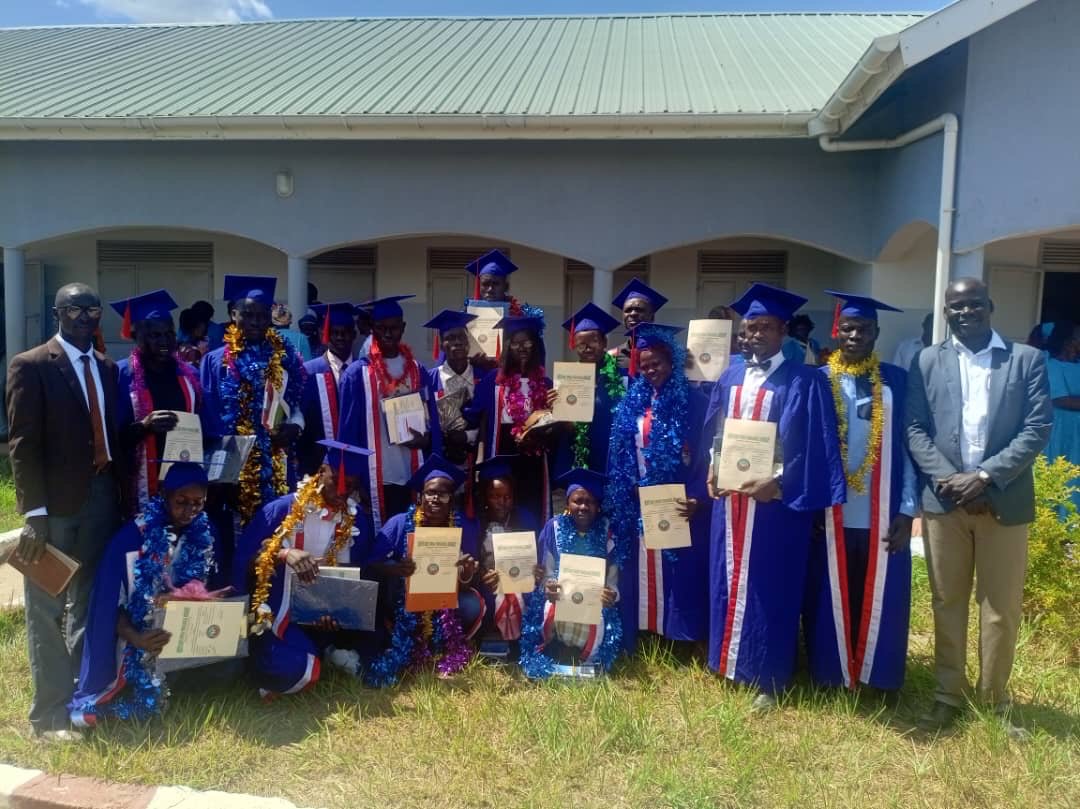 Empower_1's tweet photo. Twenty new graduates of our Discipleship Training Institute, i.e., NEATS Extension Center in Nimule, #southsudan // https://t.co/dV8ZrlxOzL https://t.co/Praqr1M88z