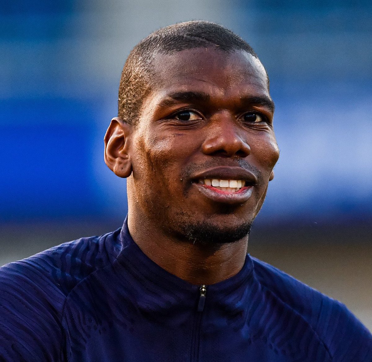 🚨 Paul Pogba réagit à la rumeur l’envoyant à l’OM 🤍🩵 :

« Je sors d’une suspension pour dopage et vous m’envoyez au 𝗙𝗖 𝗣𝗥𝗜𝗦𝗢𝗡 ? Un peu de sérieux les mecs. »

(<a href="/analplusfoutre/">Abdul Chafik</a>)