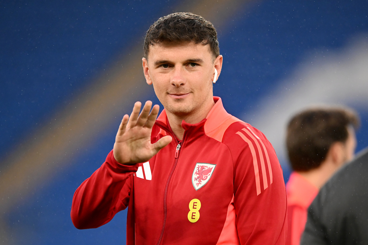 Sparky starts for the first time ⚡️

#TogetherStronger | #NationsLeague