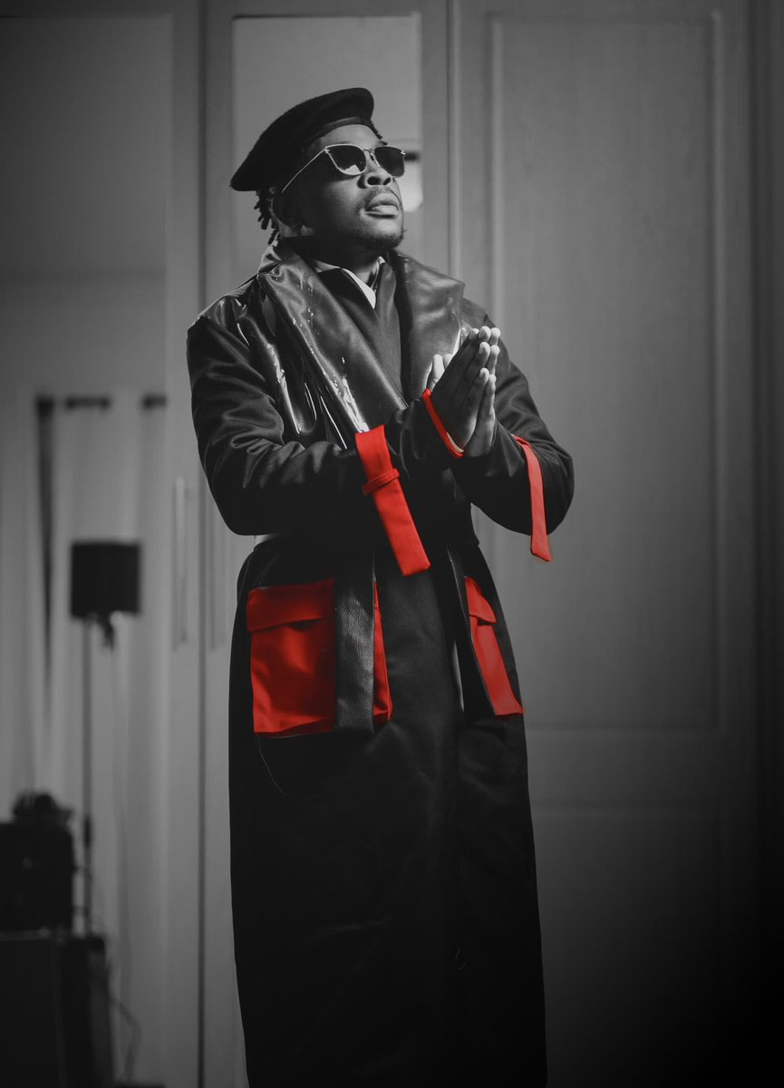 holytenzw's tweet image. Munyaviri ☄️