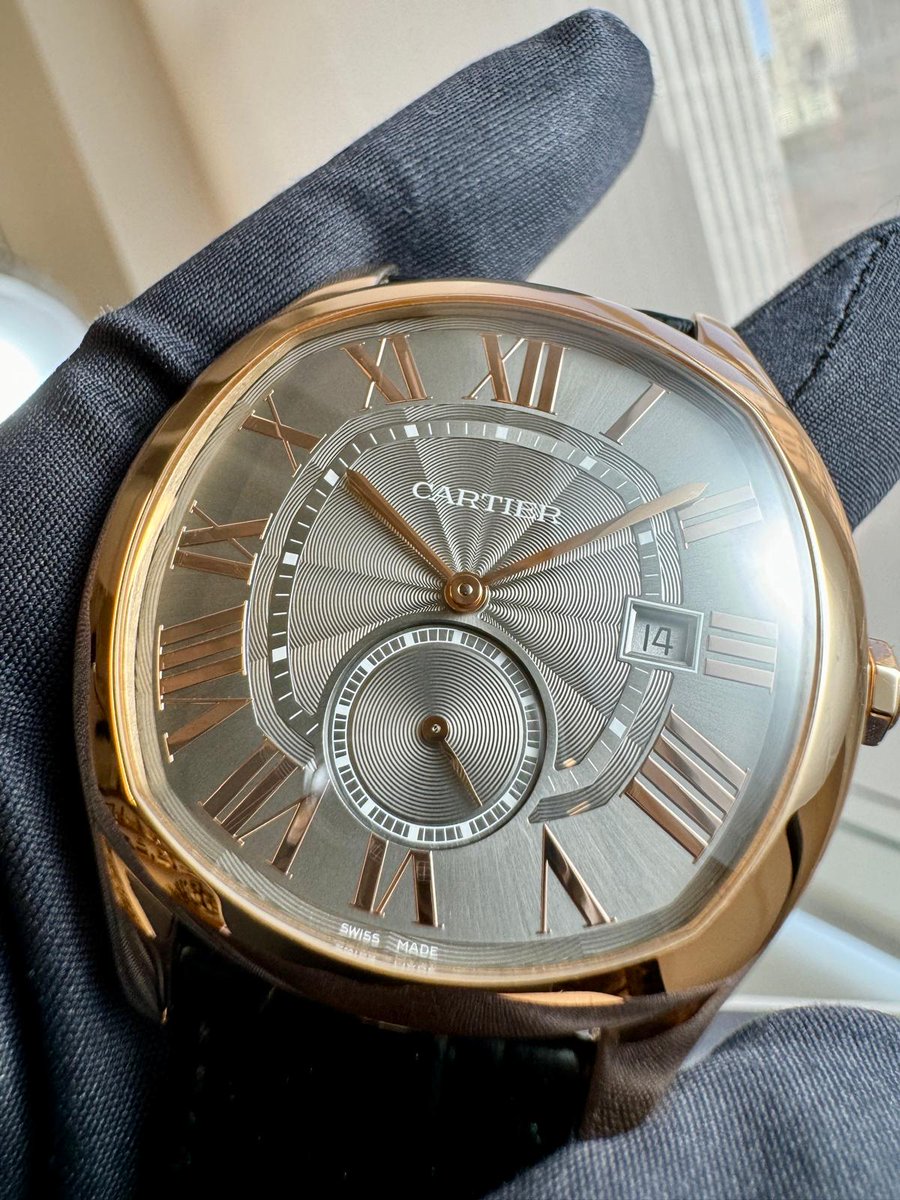 Element_iN_Time's tweet photo. Scenic route to greatness 🛣️
41mm Cartier Drive 18K RG Grey Dial
#watches #swissmade #wristwatch #luxurywatch #explore #fyp #watchaddicts #watchoftheday #wgnm0004 #Cartier 

https://t.co/iEs9XyJWAB https://t.co/IeO5sZzi2d