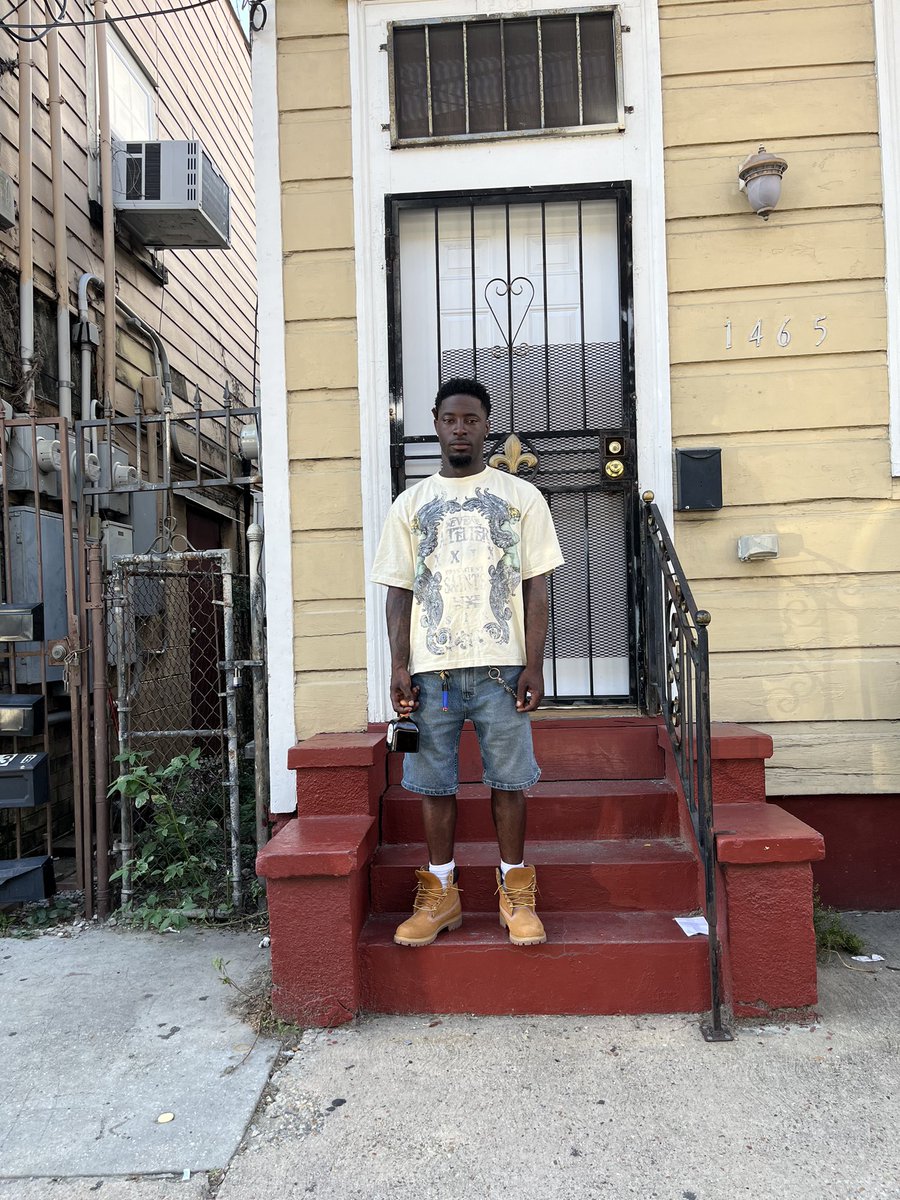 10uke_'s tweet image. 🐅🍾