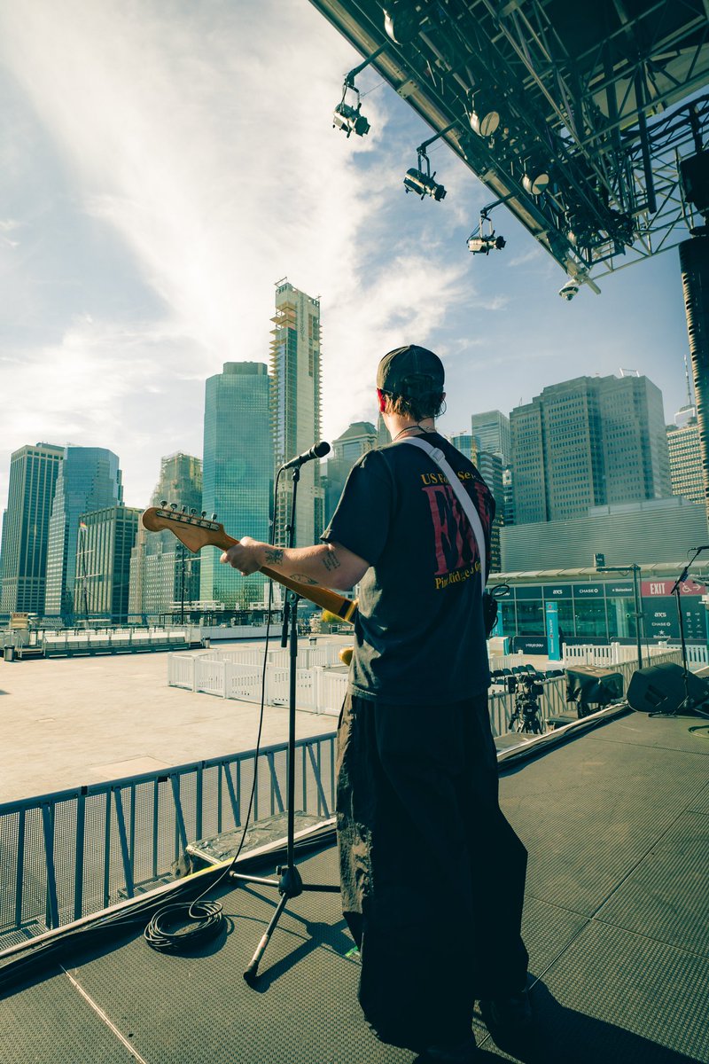 Harris T S tweet media