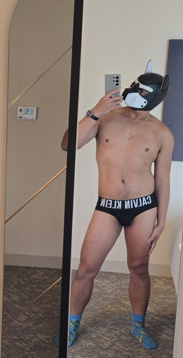 pupcaduceus's tweet photo. Happy Monday, pups! Wishing everyone a great week ahead. Awruff! 🐶🐾 #pupplay #puppyplay #gaypup #gay #gaypuppy #gaypuppyplay #gaypupplay https://t.co/lkfE25wzSi