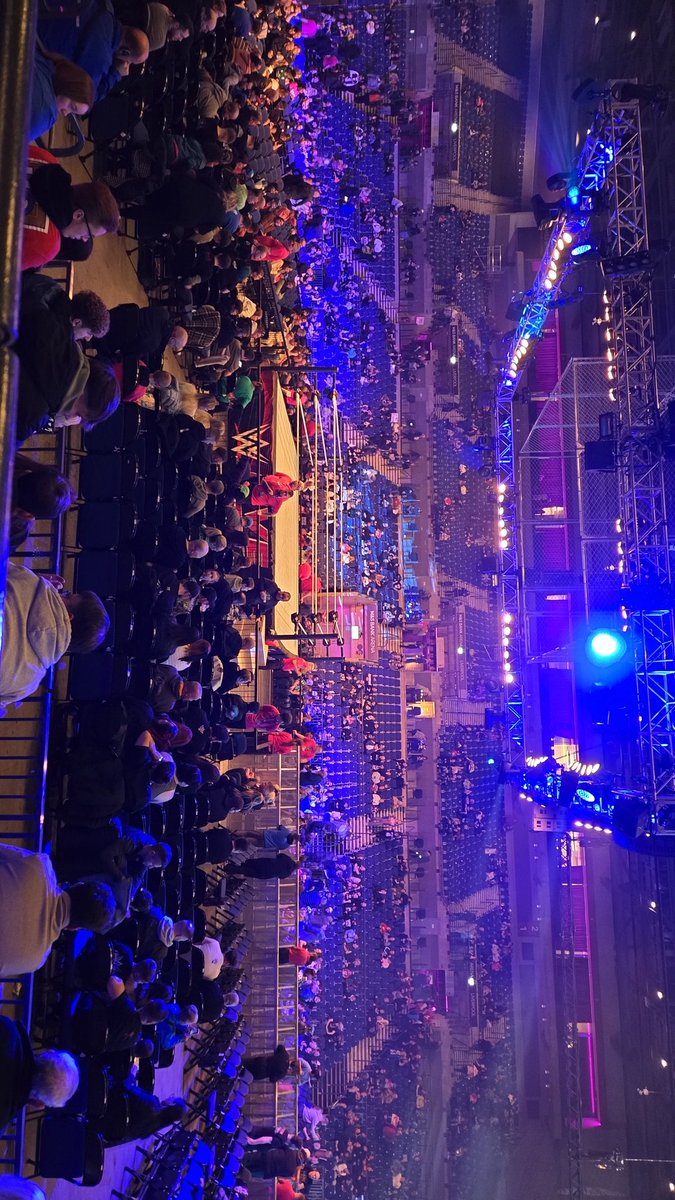 vSpookla tweet media