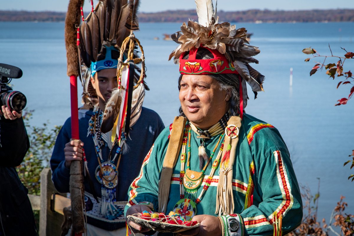 marinesanctuary's tweet image. This #IndigenousPeoplesDay, we express our gratitude for the wisdom of Indigenous leaders around our national marine sanctuaries, &amp;amp; reaffirm our commitment to listening to, learning from &amp;amp; uplifting the voices of these communities. Read more: ow.ly/9P2h50THre5