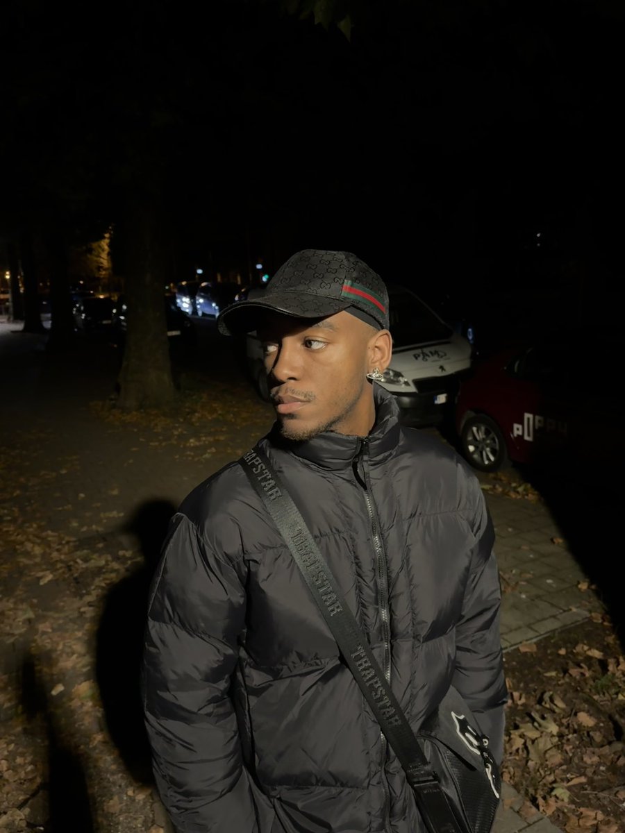 Muutens's tweet image. Les photos de nuit &amp;gt;&amp;gt; #Nightpic