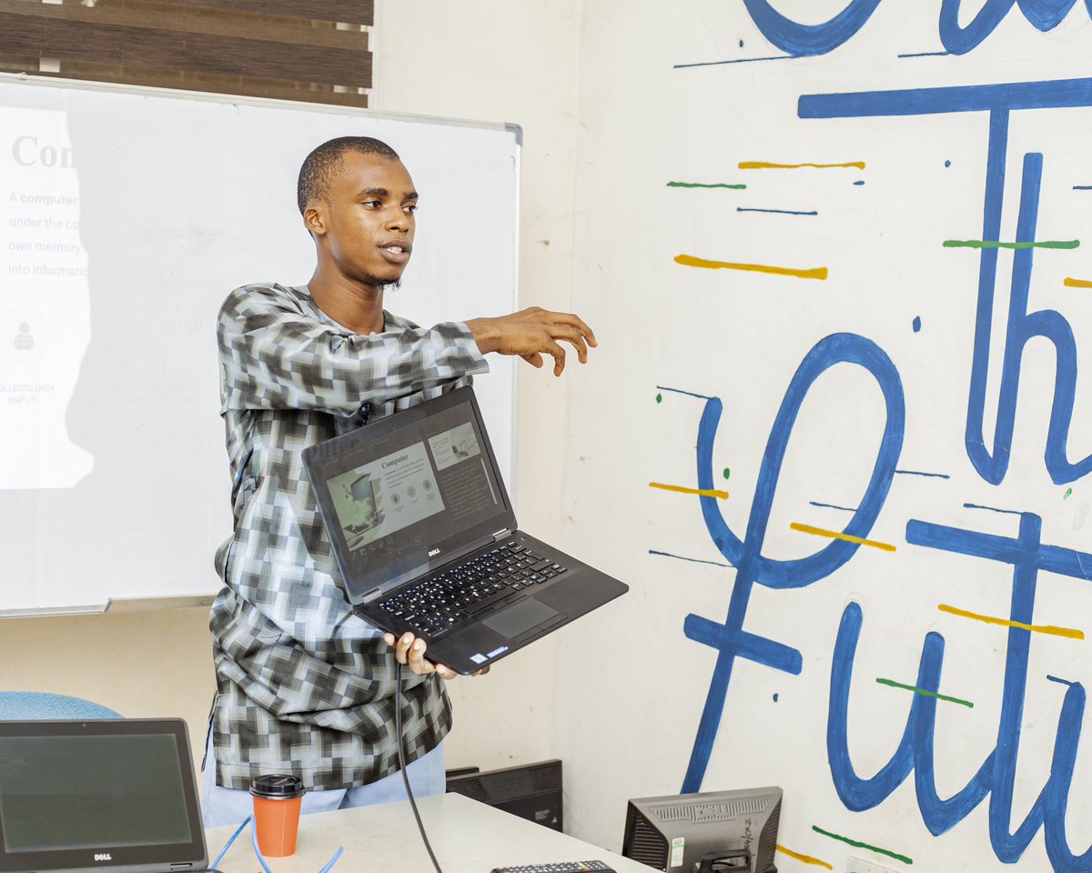 Gomindz Academy tweet media