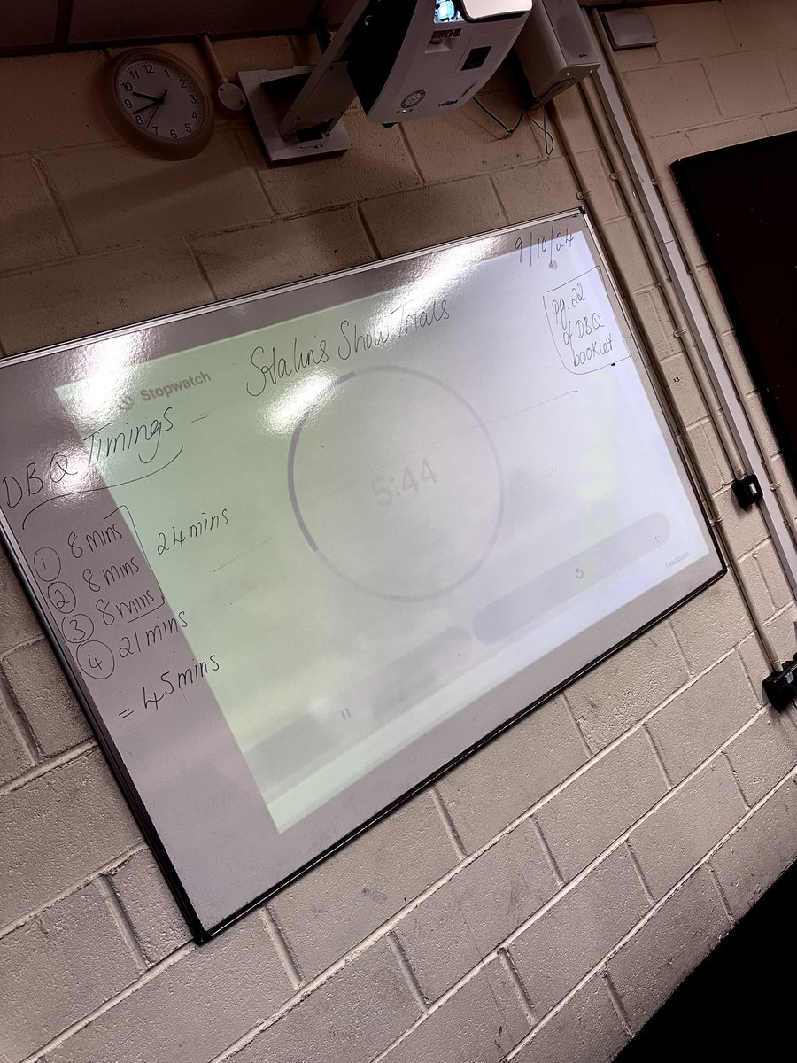 JaneVaug's tweet photo. 6th Year History are being put through their paces lately as we come to the end of our DBQ studies. A lot of timing going on! #LCHist #Edchatie https://t.co/4jdI7tmKkT