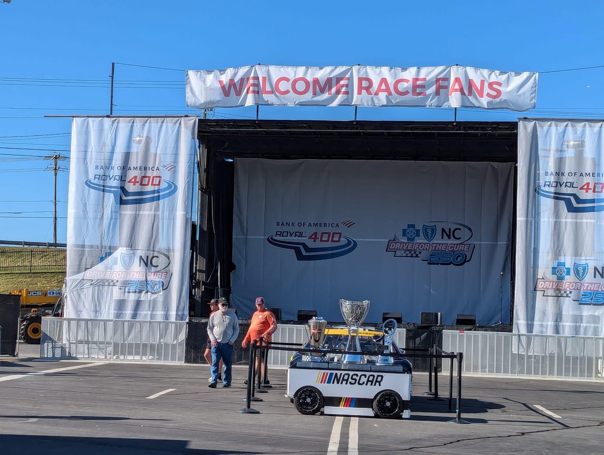 Jcreekcloggers's tweet photo. Big thanks to the Charlotte Motor Speedway and Bank of America for having the JCreekCloggers perform for the ROVAL 400.  Videos to come.  We had lots of fellowship along with our dancing that was much needed!  #jcreekcloggers #zebross #wnc @NASCAR https://t.co/P32Q2Ns2db