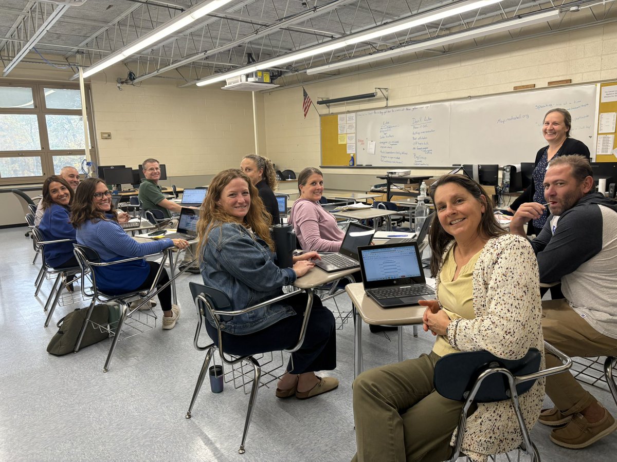 Carol Fishbone tweet media