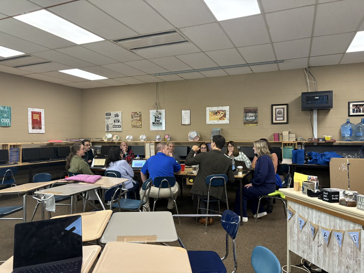 Carol Fishbone tweet media