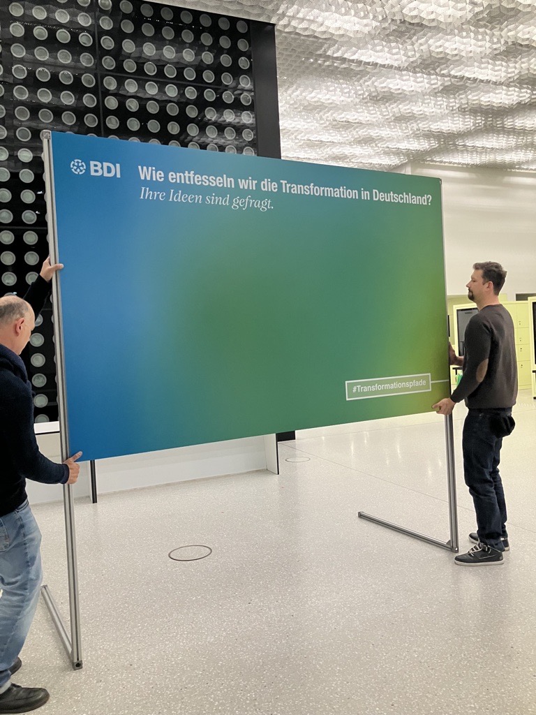 Der_BDI's tweet photo. We're getting ready 👌! Weniger als 12h, dann öffnet das Futurium seine Pforten zum #Klimakongress.  Wir freuen uns auf alle Movers &amp; Shakers mitsamt euren Ideen für die klimaneutrale Transformation. Morgen ab 9:45 Uhr ⏰. #Transformationspfade Mehr: https://t.co/FzNZJa6gPz https://t.co/uYdqeDZwC0