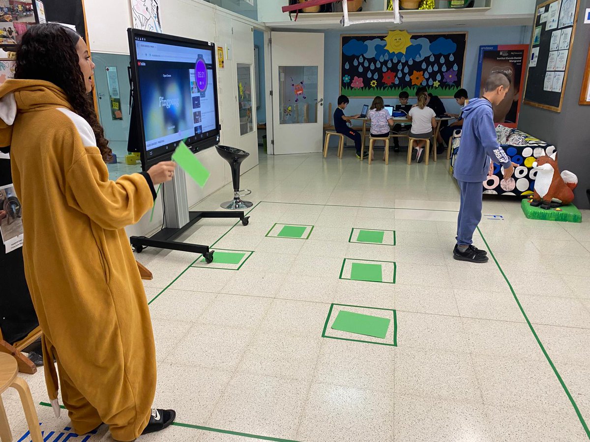 La CodeWeek puja de nivell cada curs al <a href="/IEDMangrane/">IE Daniel Mangrané</a> 🔝
👏🏻👏🏻Més personatges, tallers motivadors i total implicació de l'alumnat d'ESO. 
La programació i robòtica 🤖 omplen el centre amb propostes per a totes les edats. Benvinguda i primeres experiències. 
Continuarem informant 🔊