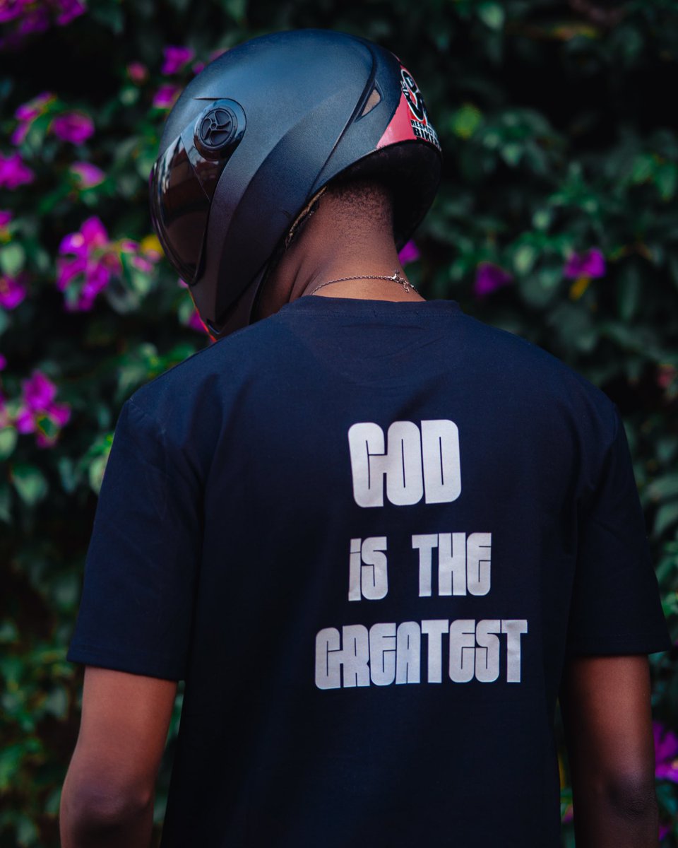MuuuuJoooo's tweet image. ✝️GOD IS THE GREATEST ✝️ (Tees collection 👕) now available! 
.
Special appreciation to my fellow creative and collaborator Biongraphy /Shotbybiong for bringing this wonderful vision to life 📷🖋️
.
Hit me up to get yours at an affordable price. ✅
