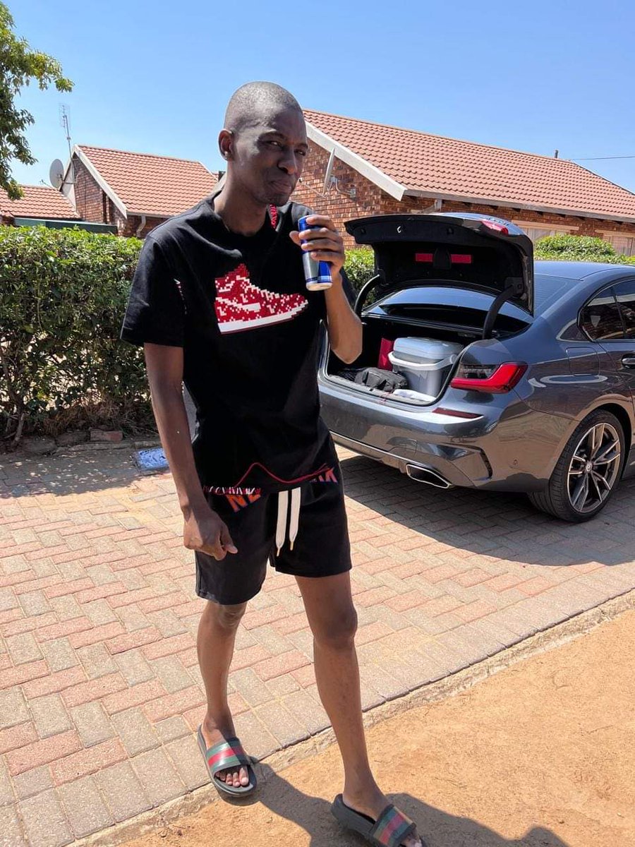 Veetra__'s tweet photo. HIJACKED AND KIDNAPPED 🚨 https://t.co/p4aqpTKwi7